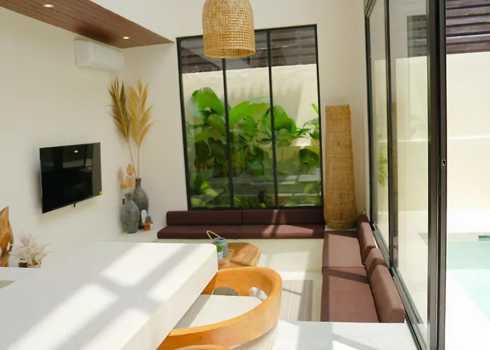فيلة Brand New Tropical With Pool - Minutes To Melasti & أُلُواتو